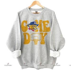Col Arizona Wildcats Basketball Ncaa T Game Day Ready Sweatshirt Retro Vtg